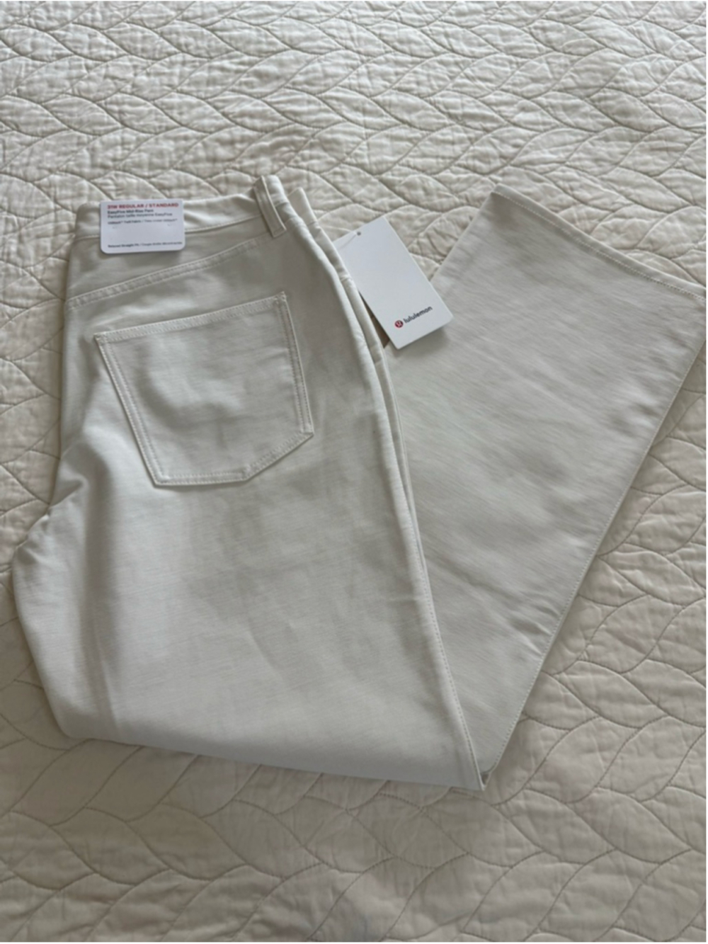 Lululemon EasyFive Mid-Rise Straight Leg Pants 31 Beige NWT - Picture 3 of 7
